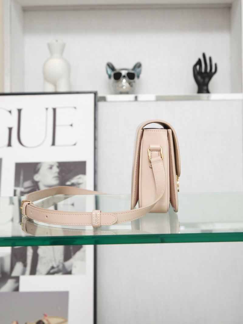 Ce1i*e triomphe bags